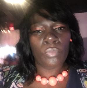 Meet your Posher, Monica